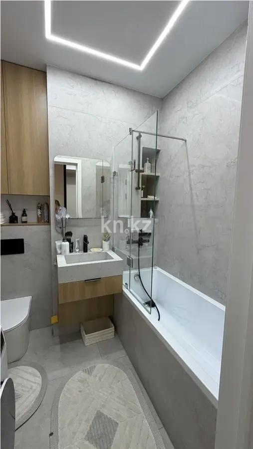 Продажа 2-комнатной квартиры, 63 м² в Алматы - фото 4