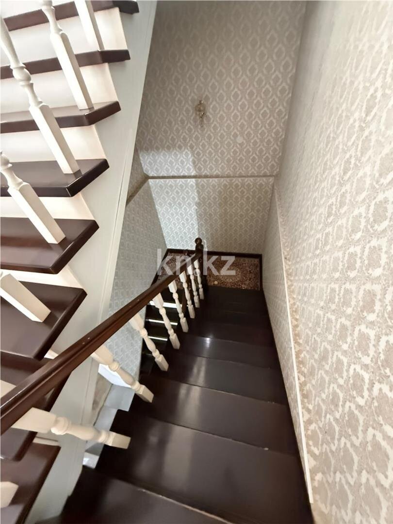 Продажа 5-комнатного дома, 213 м² в Караганде - фото 25