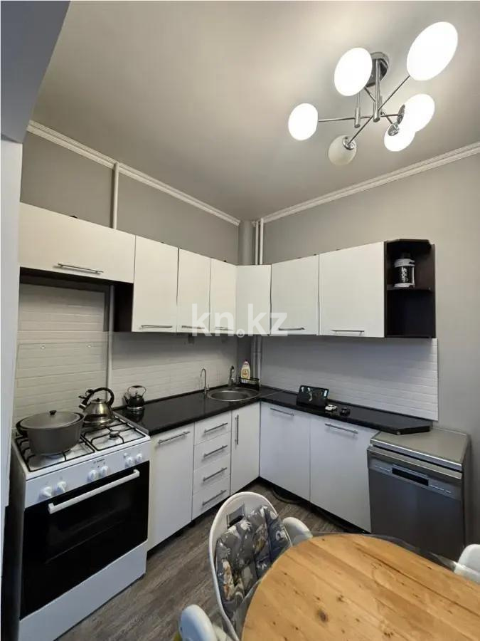 Продажа 4-комнатной квартиры, 89.5 м² в Алматы - фото 2