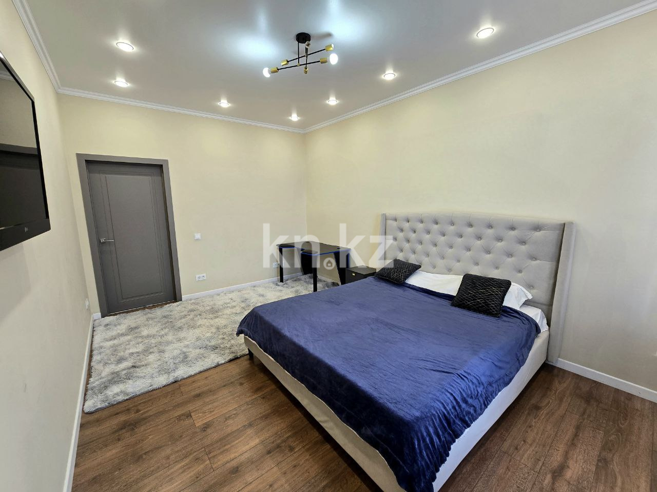 Продажа 3-комнатной квартиры, 111 м², ул. Утепова в Алматы - фото 11