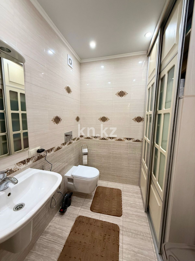 Продажа 4-комнатной квартиры, 106 м², ул. Куанышбаева, дом  9/2 в Астане - фото 8