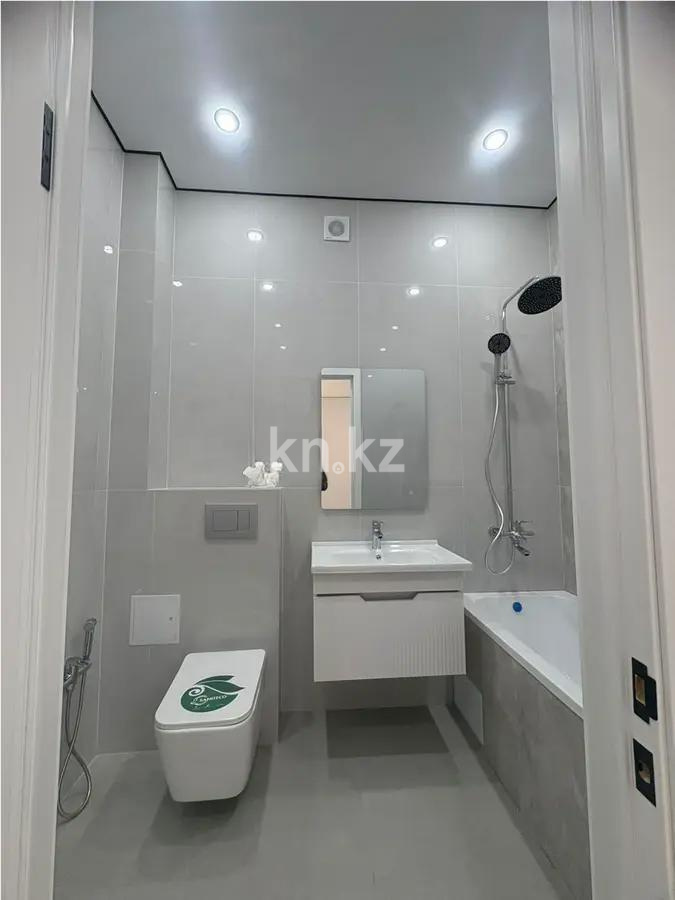 Продажа 2-комнатной квартиры, 38 м², ул. Тынышбайулы, дом  6 стр в Астане - фото 5