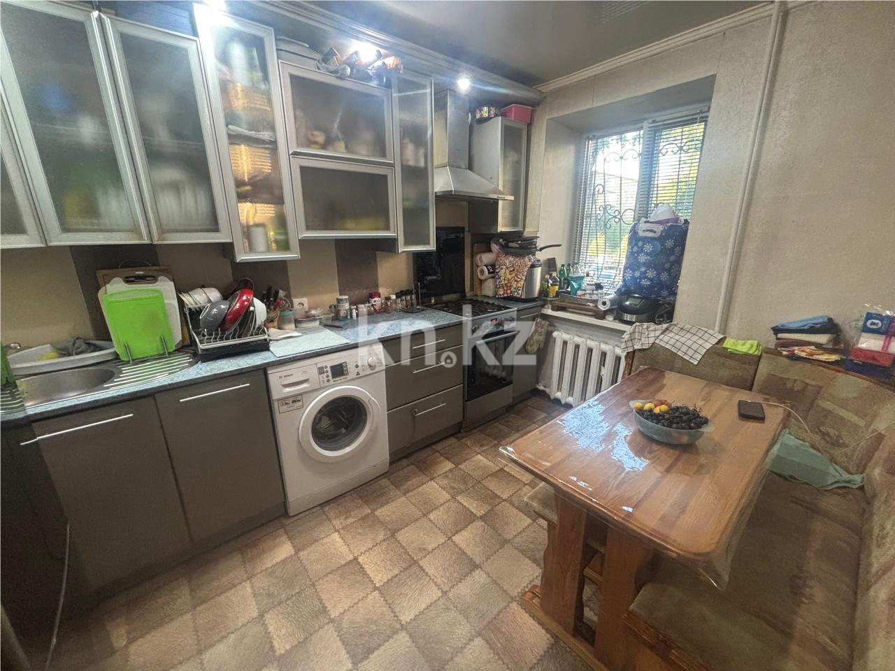 Продажа 2-комнатной квартиры, 55 м², ул. Локомотивная в Караганде - фото 3