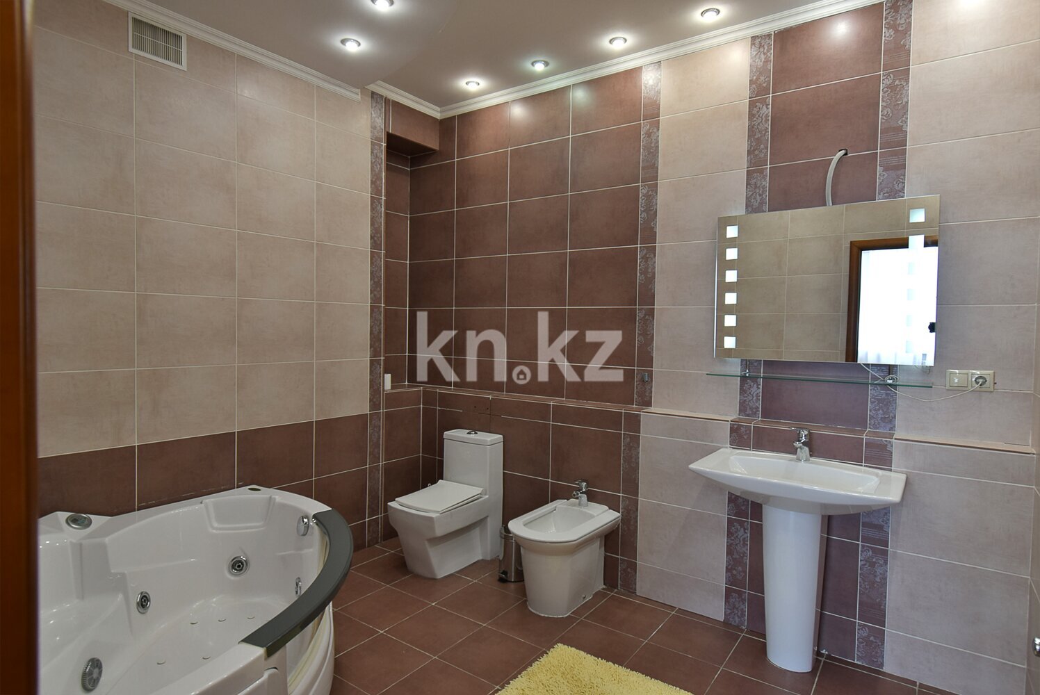 Продажа 4-комнатной квартиры, 241 м² в Алматы - фото 20
