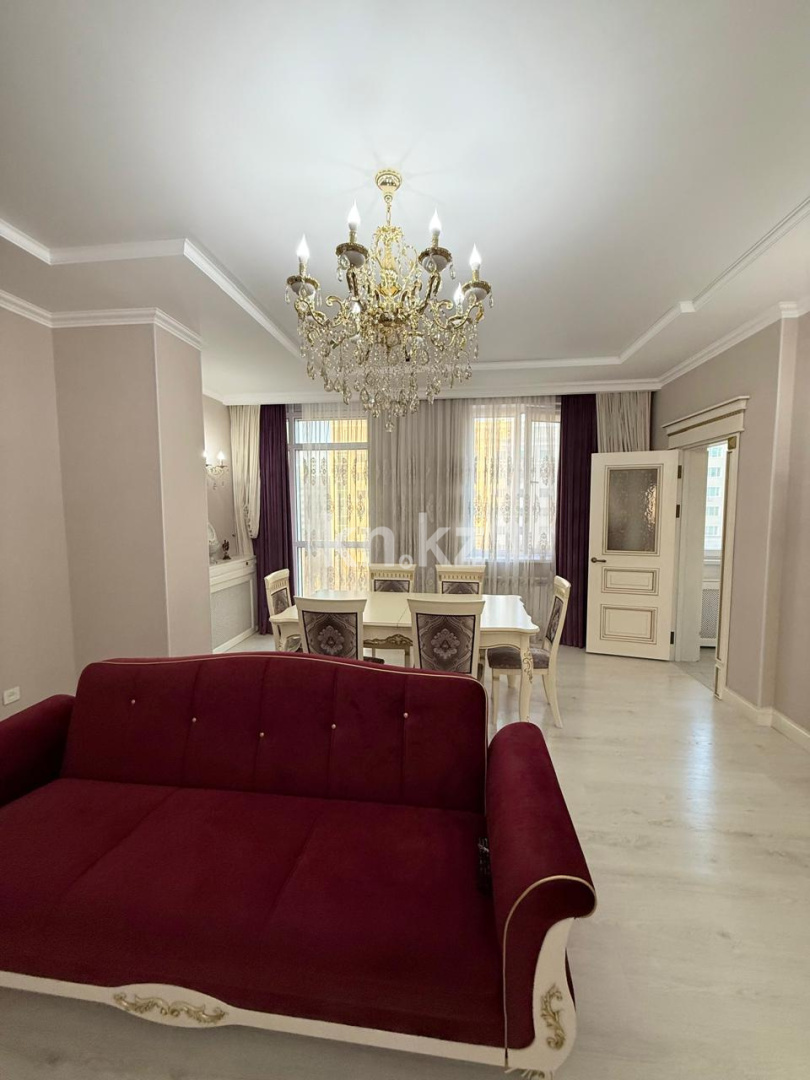 Продажа 3-комнатной квартиры, 106 м², ул. Керей, Жанибек хандар, дом  28 - пр. Мангилик Ел в Астане