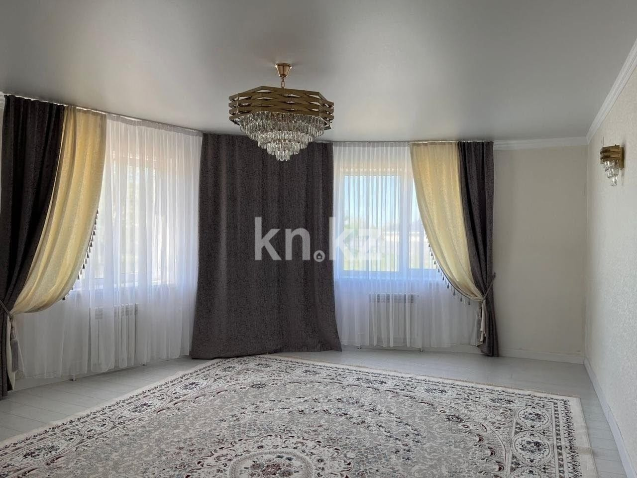 Продажа 2-комнатной квартиры, 72 м² в Уральске - фото 4