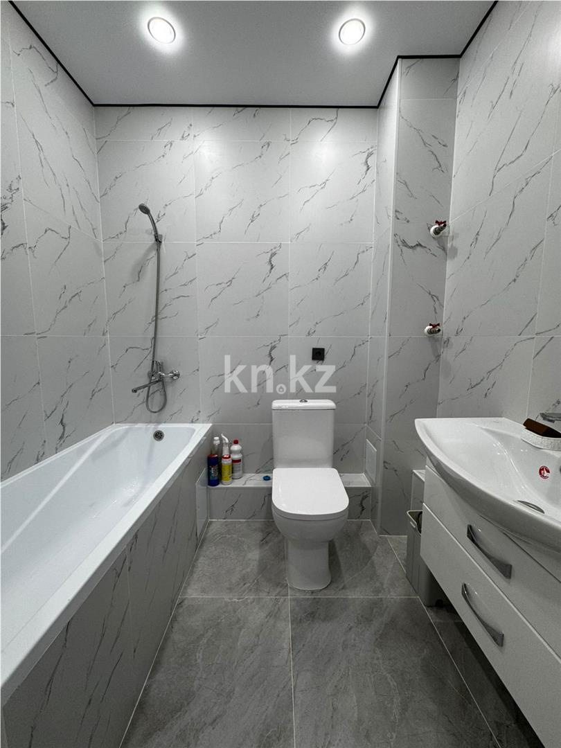 Продажа 3-комнатной квартиры, 78 м², ул. Култегин в Астане - фото 9