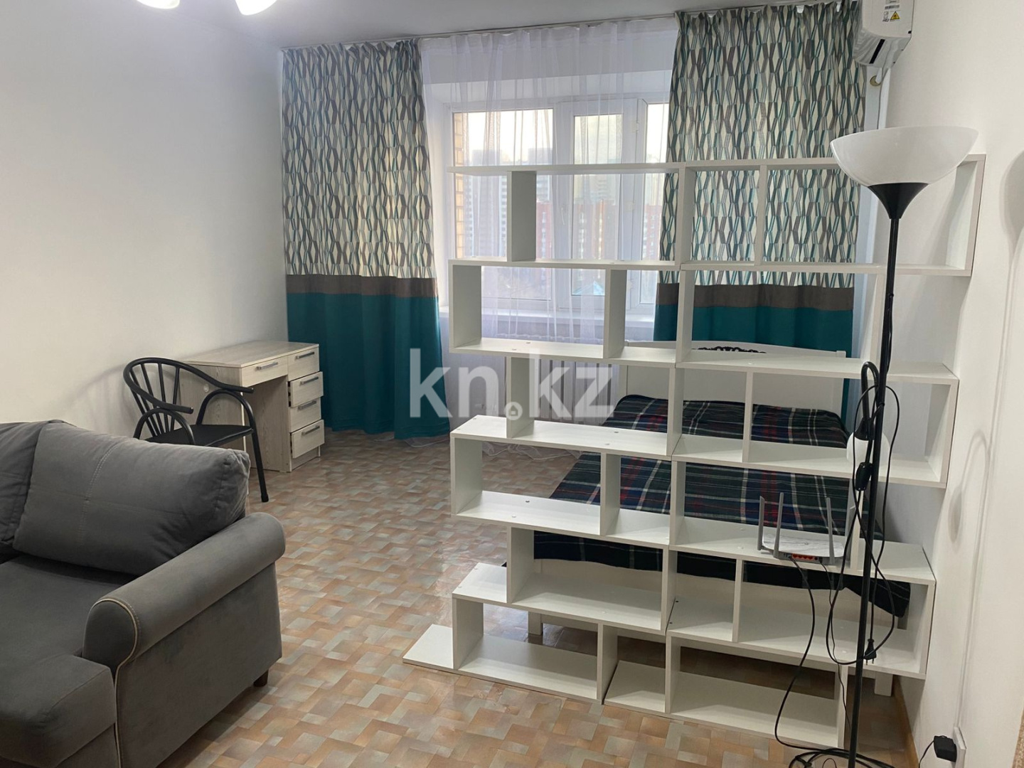 Аренда 1-комнатной квартиры, 52 м² в Астане