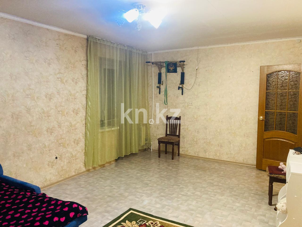 Продажа 3-комнатной квартиры, 74 м², ул. Гапеева в Караганде - фото 8