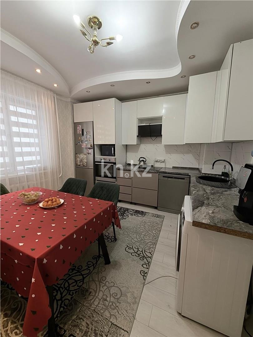 Продажа 3-комнатной квартиры, 76 м² в Караганде - фото 8