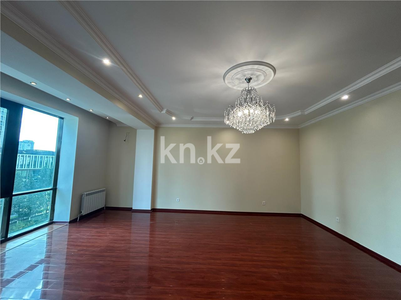 Продажа 3-комнатной квартиры, 111 м², ул. Достык в Астане