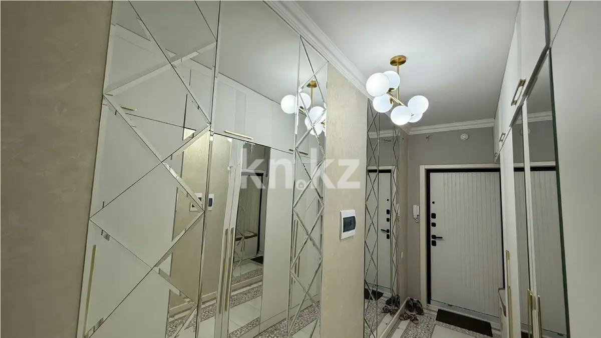 Продажа 3-комнатной квартиры, 118 м², пр. Республики, дом  40 в Караганде - фото 6