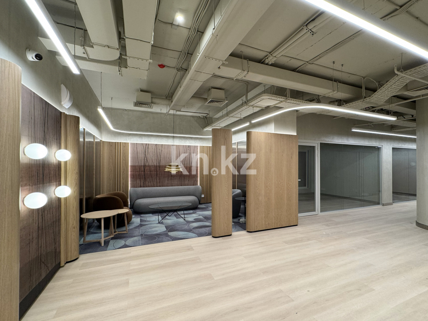 Аренда , пр. Аль-Фараби, дом  77/3 в Алматы - фото 4