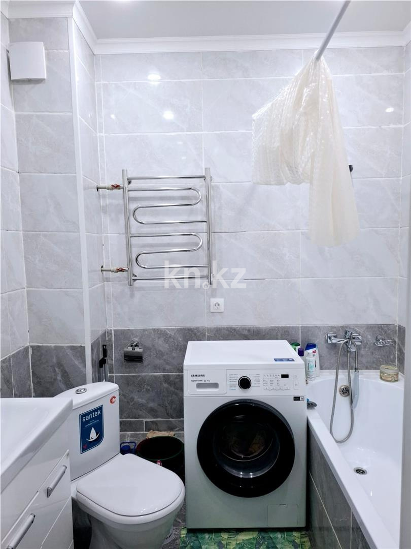 Продажа 2-комнатной квартиры, 39 м², ул. Нажимеденова в Астане - фото 6