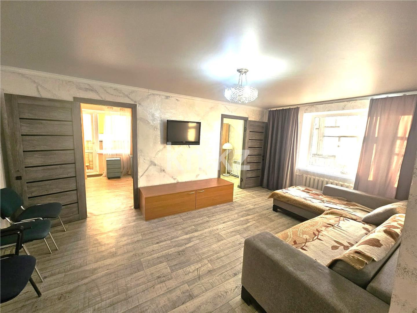 Продажа 3-комнатной квартиры, 62 м², ул. Язева в Караганде - фото 2