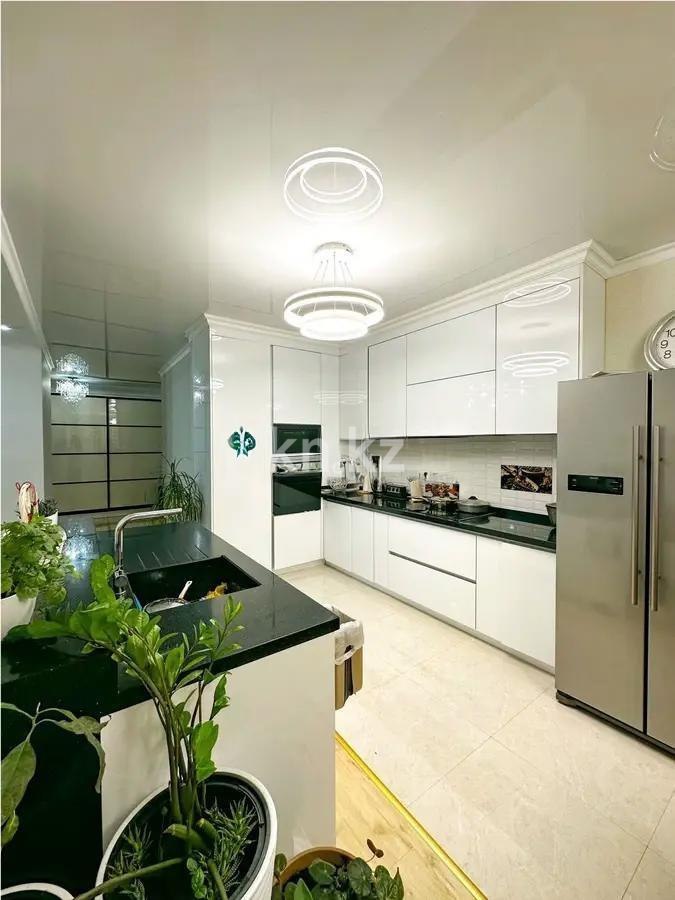 Продажа 3-комнатной квартиры, 100 м² в Алматы - фото 3