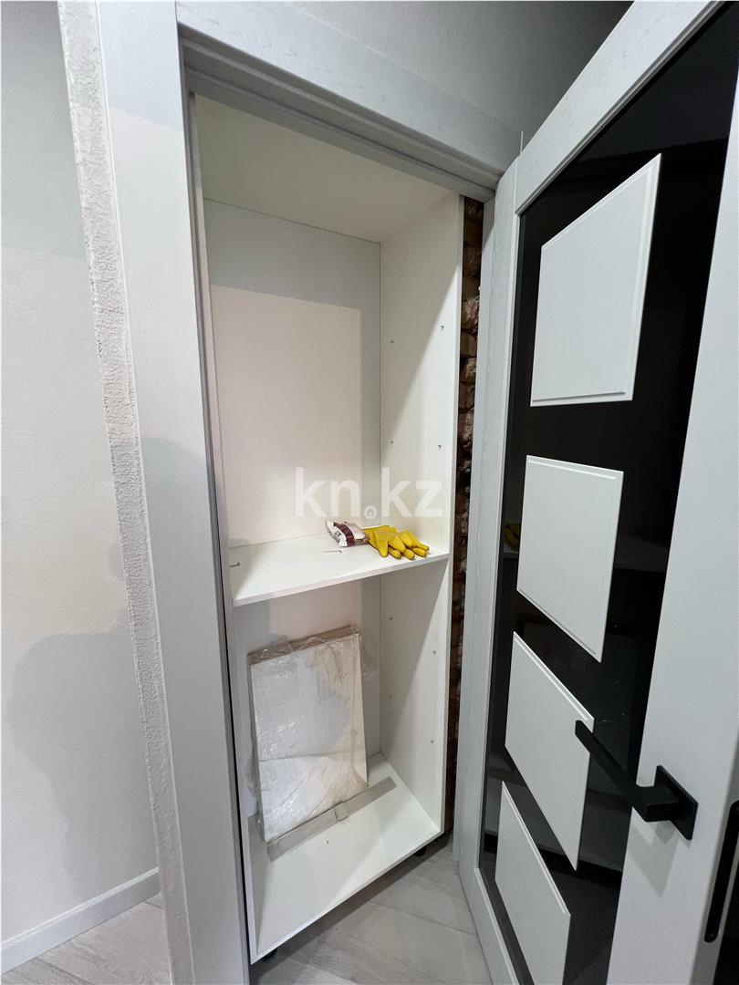 Продажа 3-комнатной квартиры, 61 м², пр. Назарбаева в Караганде - фото 11