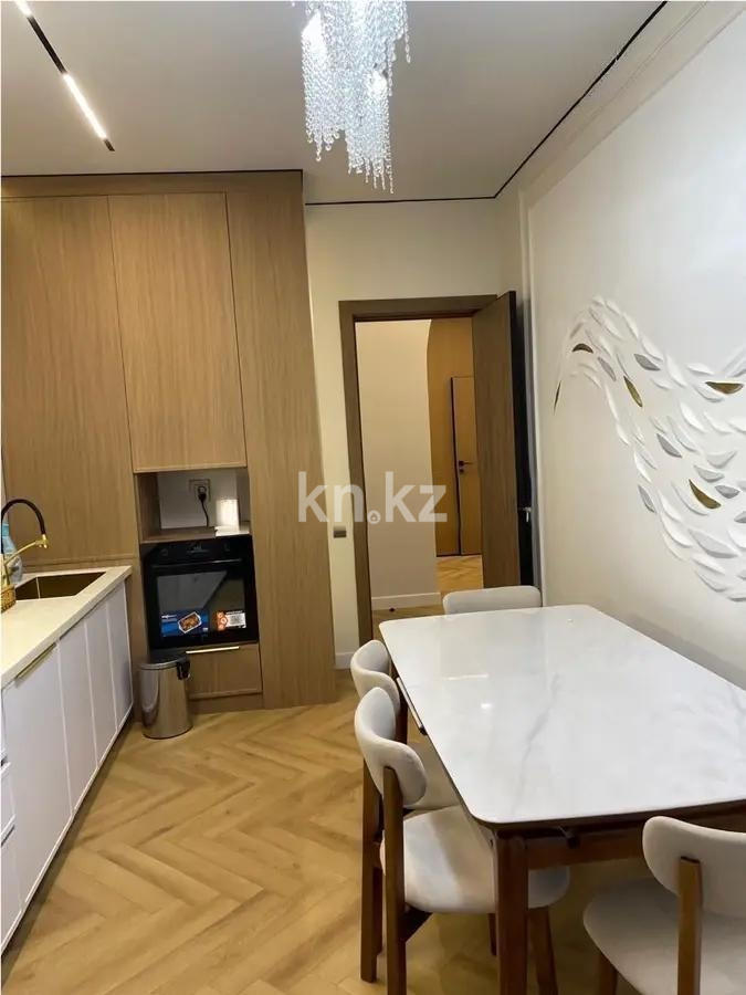 Продажа 4-комнатной квартиры, 130 м² в Астане - фото 4