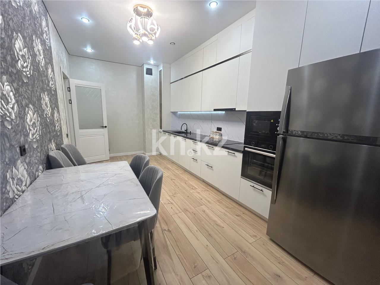 Продажа 4-комнатной квартиры, 110.2 м² в Астане - фото 10