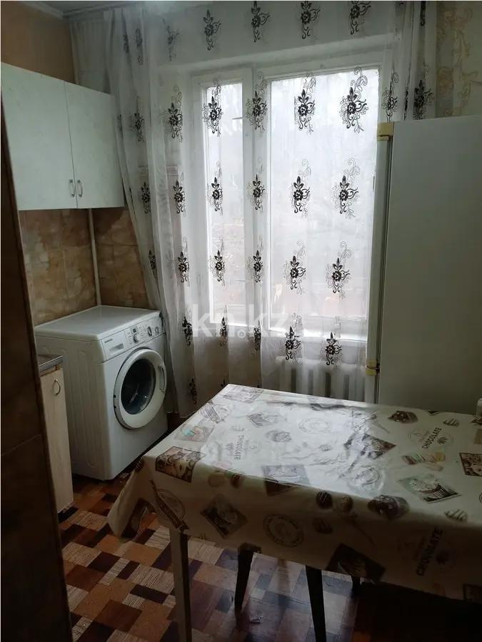 Продажа 1-комнатной квартиры, 31 м², 10 мкр., дом  3 в Алматы - фото 2