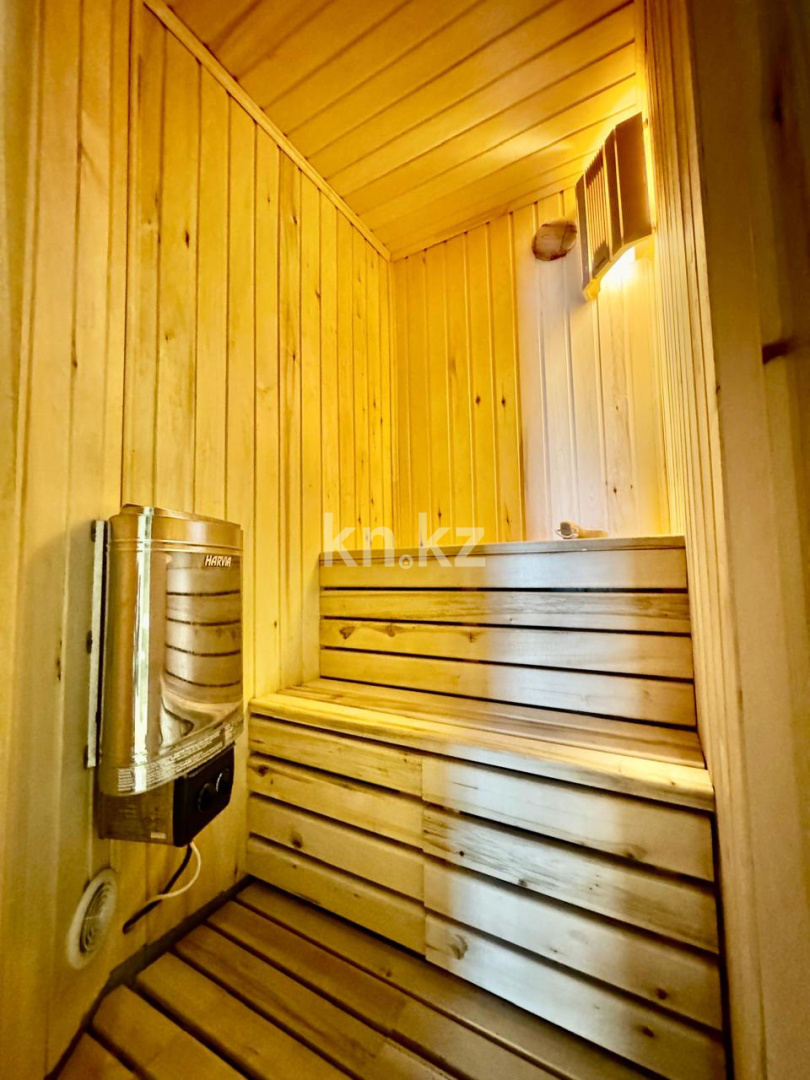 Продажа 3-комнатной квартиры, 190 м², ул. Достык, дом  13 - ул. Кенесары в Астане - фото 32