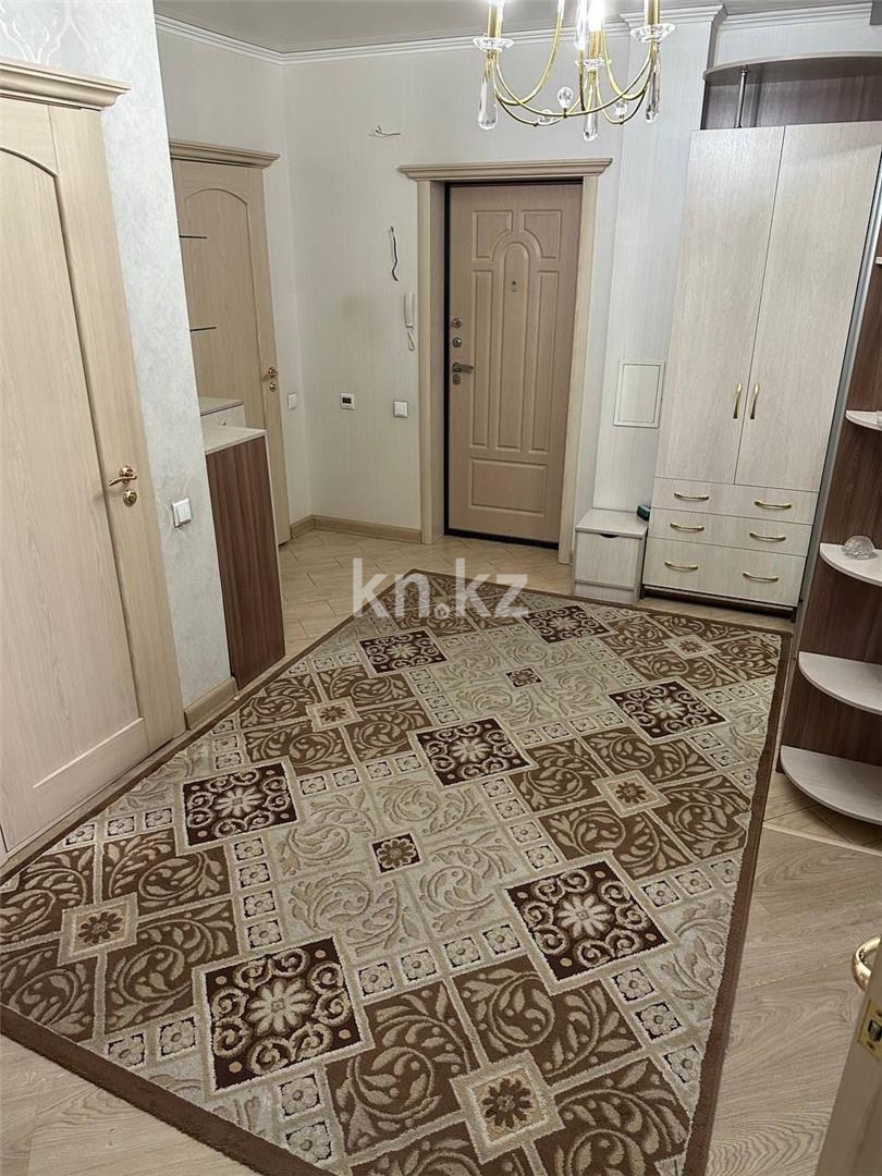 Продажа 3-комнатной квартиры, 139 м², пр. Шахтеров в Караганде - фото 11