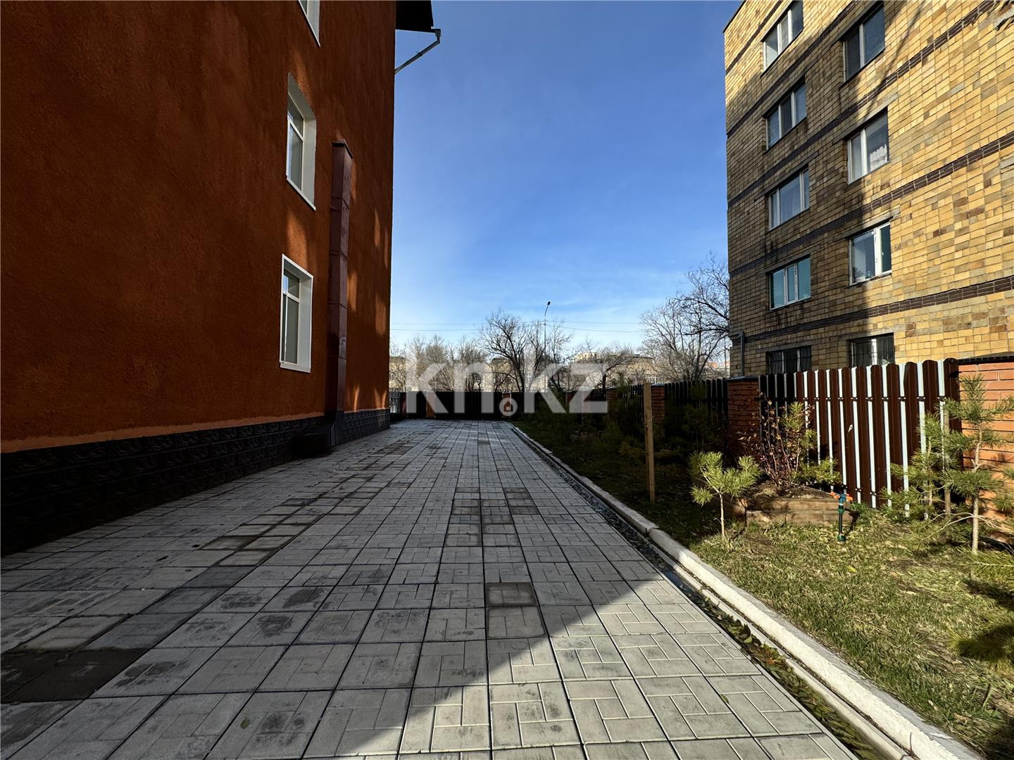 Продажа 6-комнатной квартиры, 227 м², ул. Ерубаева, дом  50/6 в Караганде - фото 58