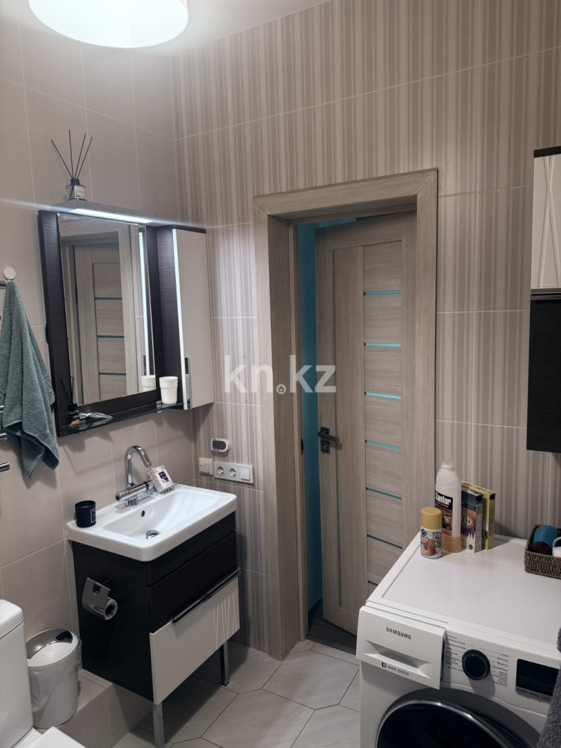 Аренда 1-комнатной квартиры, 49.9 м², ул. Жарокова, дом  137 в Алматы - фото 7