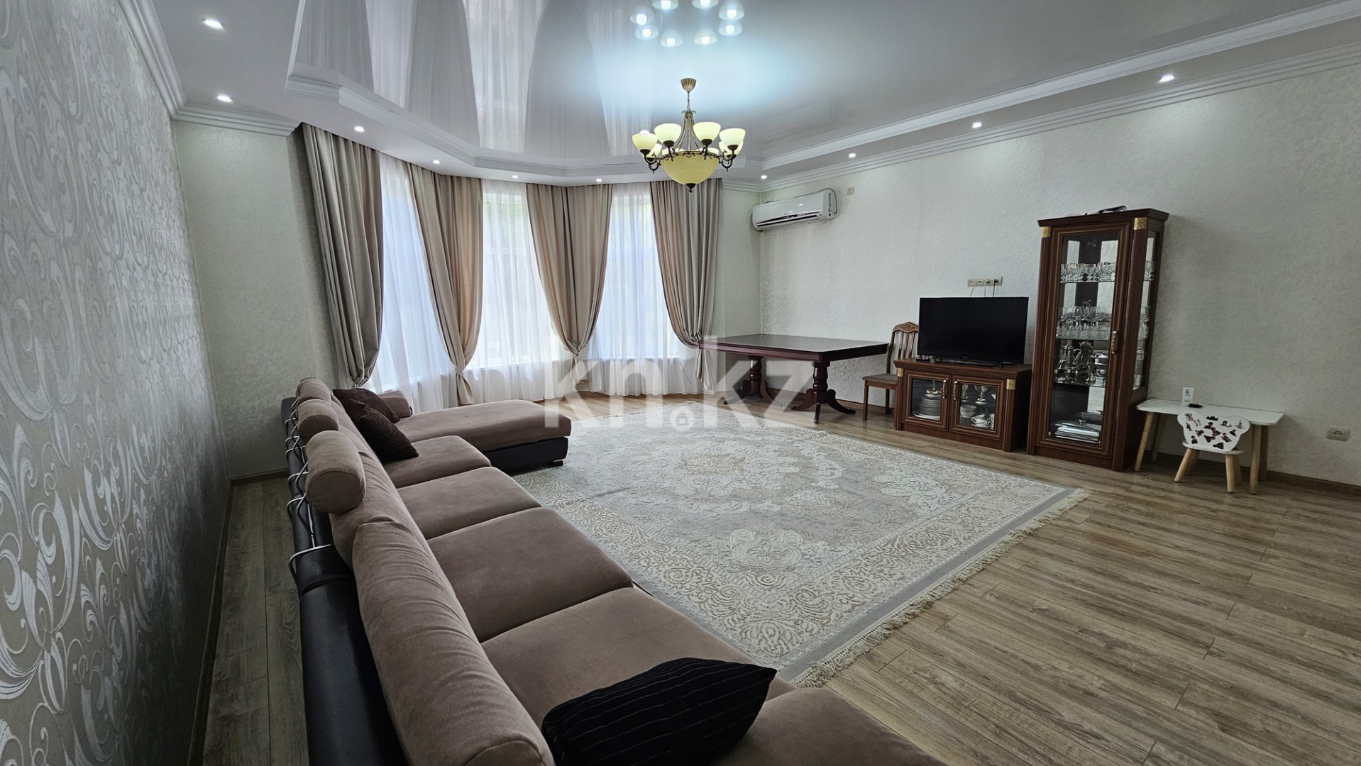 Продажа 5-комнатного дома, 220 м² в Алматы - фото 20