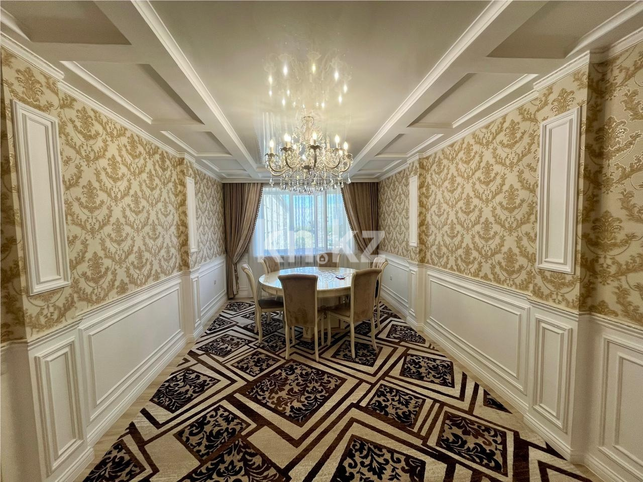 Продажа 5-комнатной квартиры, 118 м² в Караганде