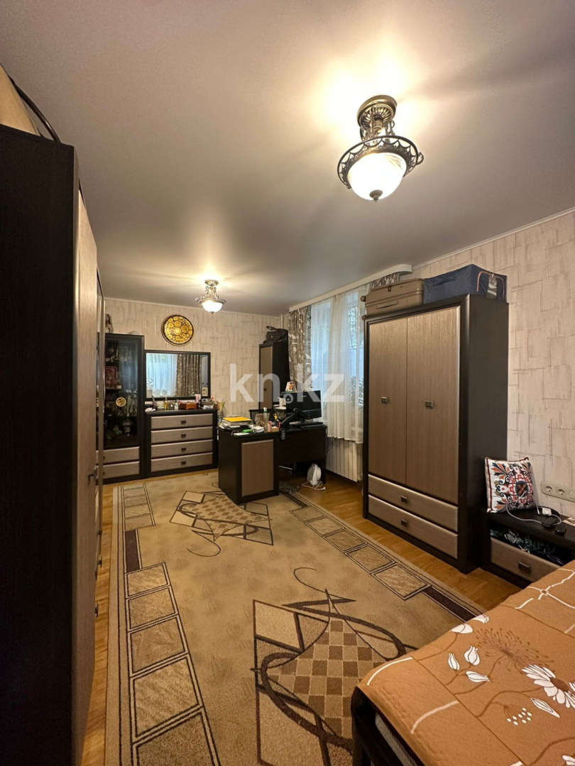 Продажа 3-комнатной квартиры, 75 м², ул. Панфилова в Алматы - фото 8