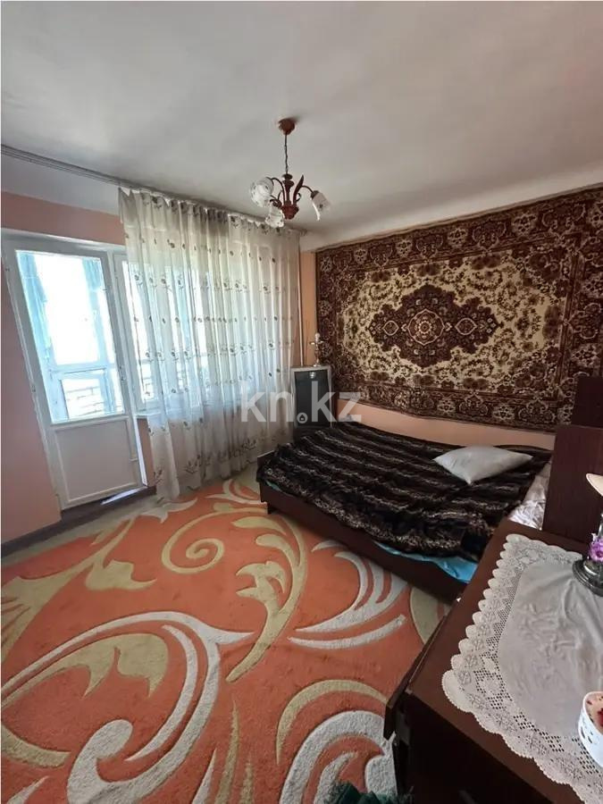 Продажа 4-комнатной квартиры, 73.9 м², мкр-н 4, дом  10 в Алматы