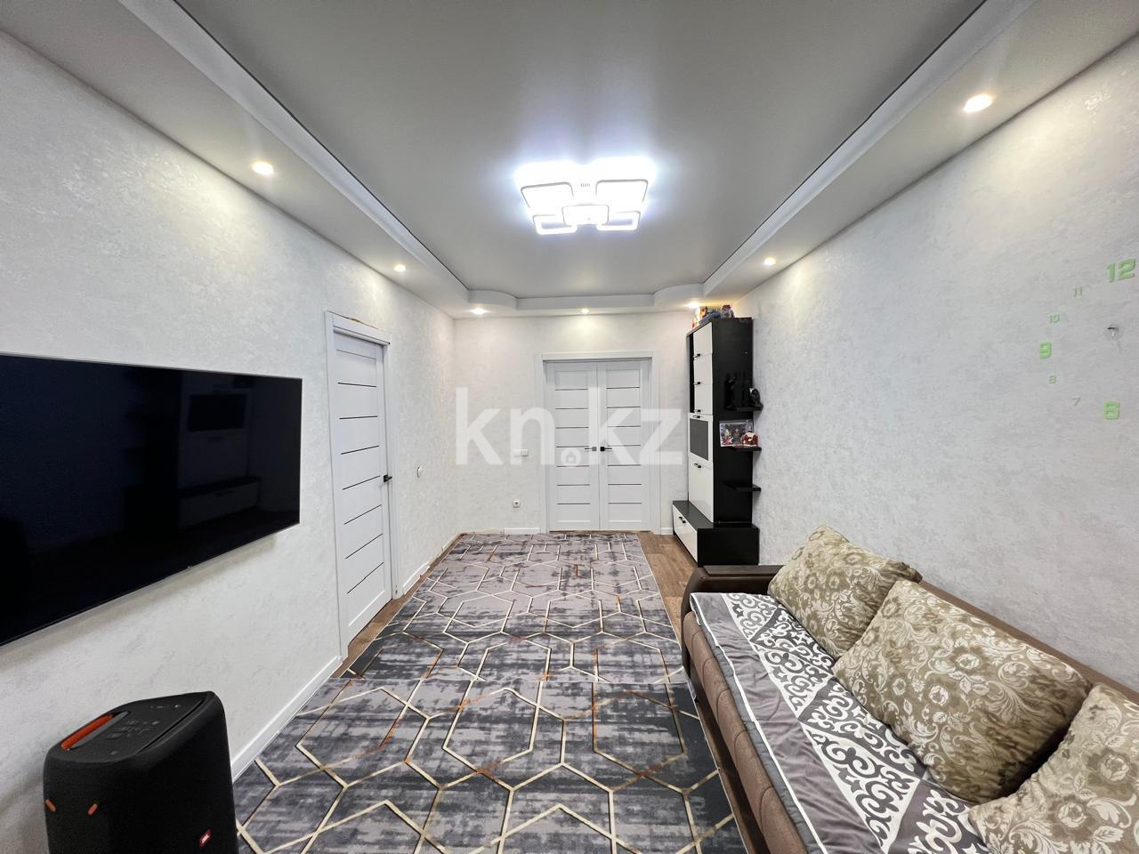 Продажа 3-комнатной квартиры, 75.4 м², пр. Абая в Астане - фото 2