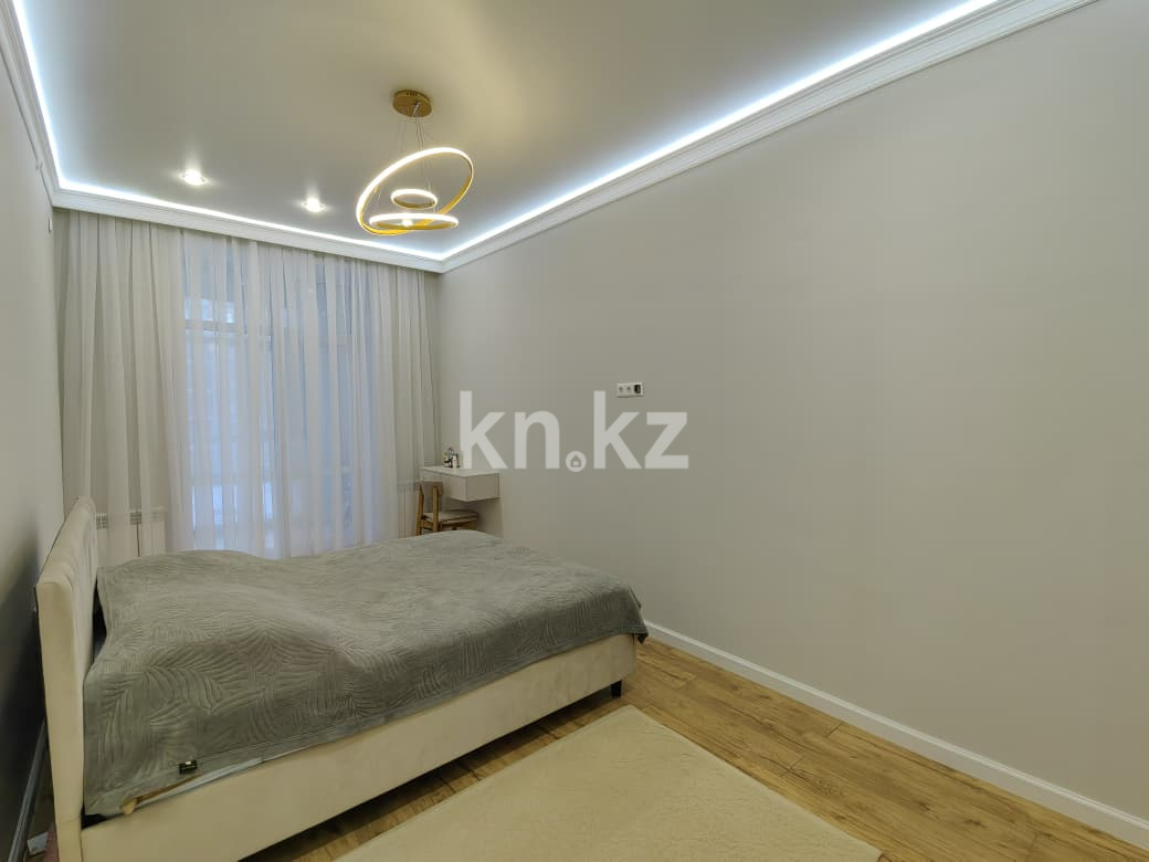 Продажа 1-комнатной квартиры, 40 м², ул. Букетова, дом  3/3 в Караганде - фото 2