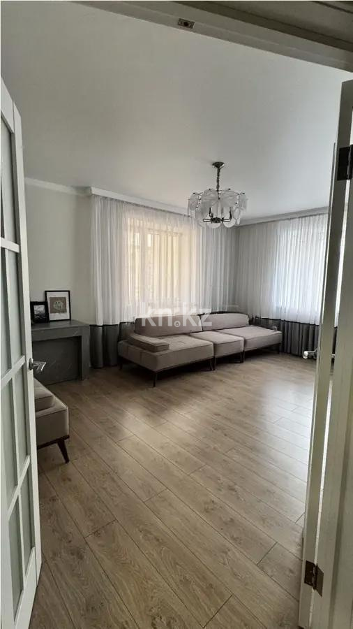 Продажа 4-комнатной квартиры, 110 м² в Астане