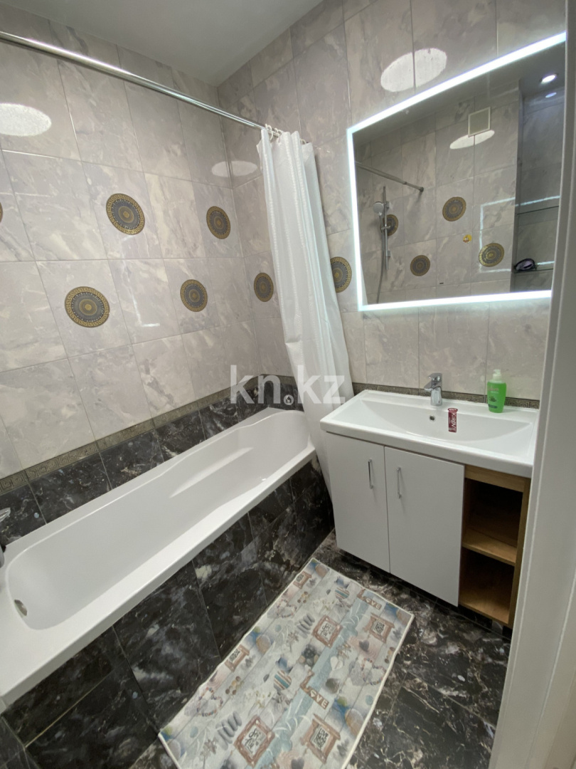 Аренда 2-комнатной квартиры посуточно, 80 м², ул. Керей, Жанибек хандар, дом  12/1 в Астане - фото 12