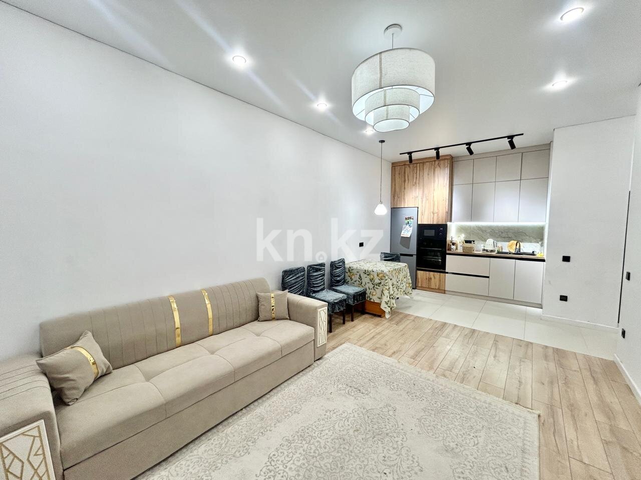 Продажа 2-комнатной квартиры, 50 м² в Караганде