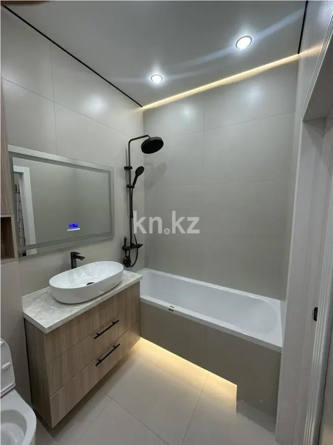 Продажа 2-комнатной квартиры, 44 м², ул. Утеген батыра, дом  11в в Алматы - фото 4