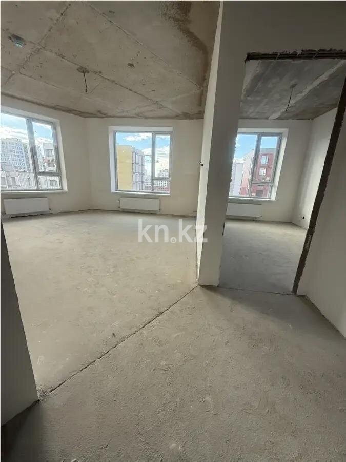 Продажа 4-комнатной квартиры, 122 м² в Астане