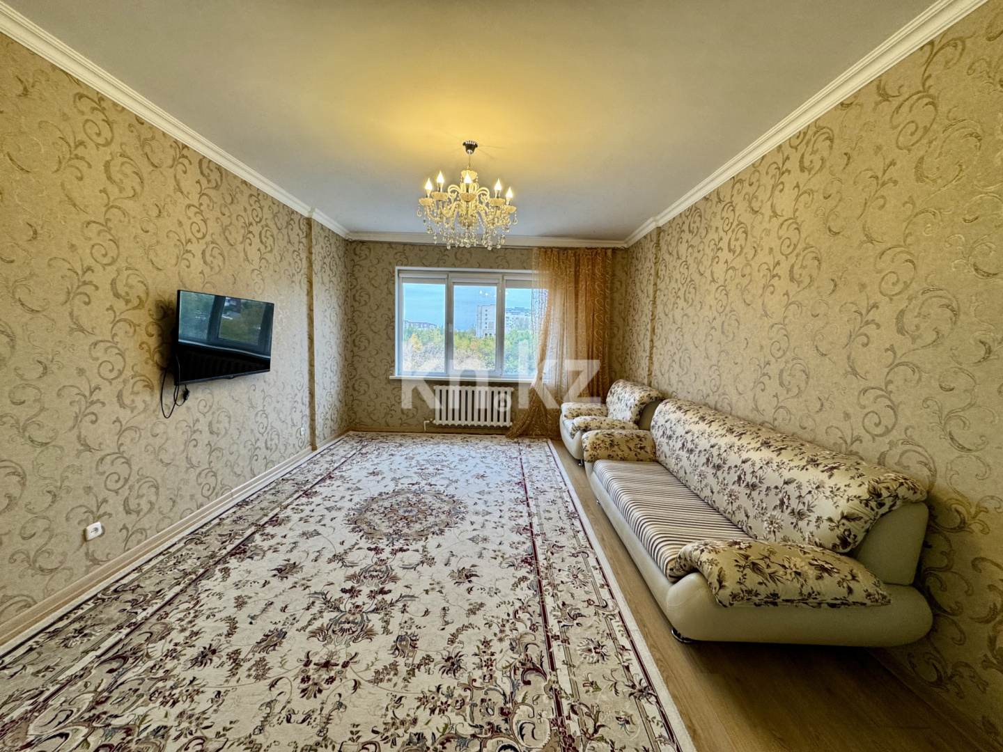 Продажа 2-комнатной квартиры, 77.3 м², пр. Республики, дом  40 в Караганде