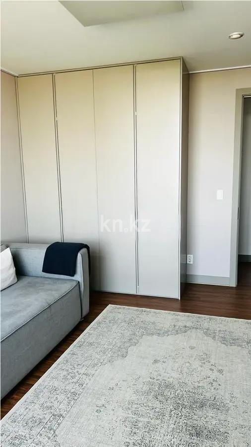 Продажа 5-комнатной квартиры, 140 м², ул. Нажимеденова, дом  4/1 в Астане - фото 5