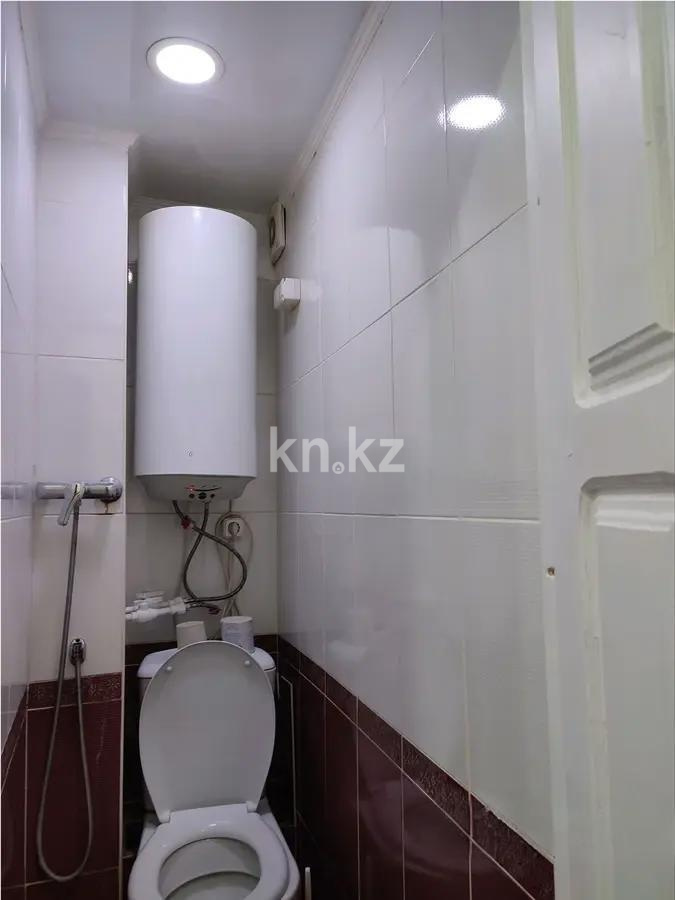 Продажа 3-комнатной квартиры, 63 м², ул. Гапеева, дом  23 в Караганде - фото 5