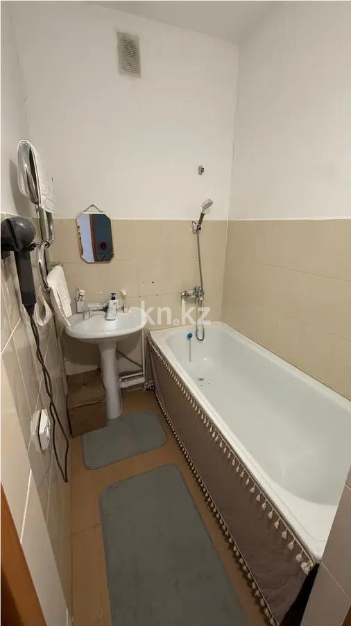 Продажа 2-комнатной квартиры, 80 м², ул. Косшыгулулы, дом  23 в Астане - фото 4