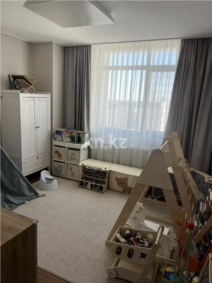 Продажа 5-комнатной квартиры, 114.5 м² в Астане - фото 3