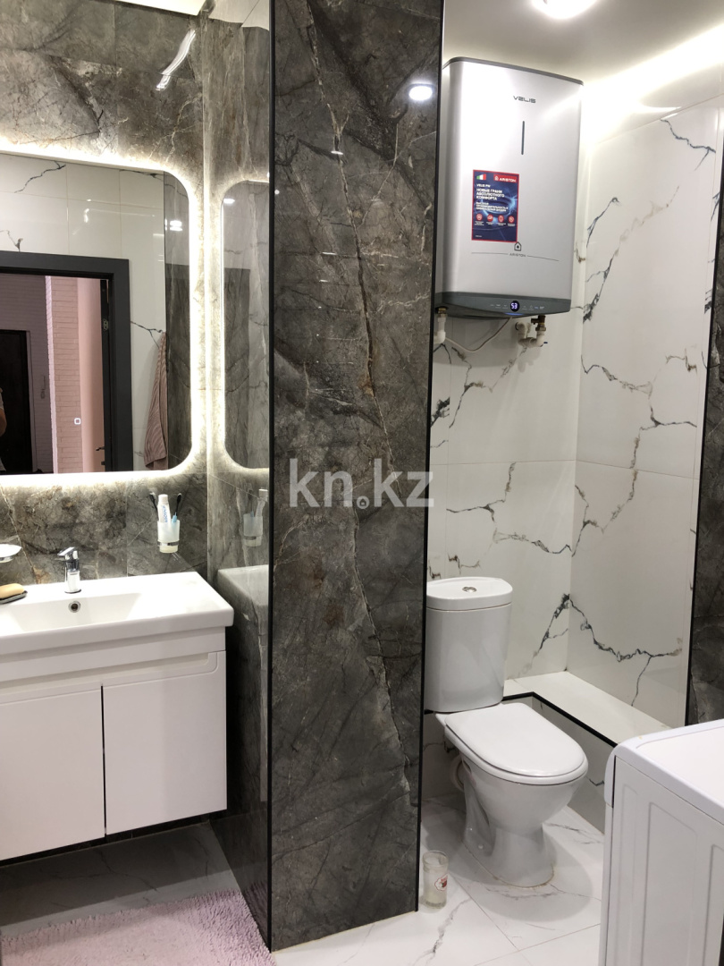 Продажа 3-комнатной квартиры, 93 м² в Караганде - фото 16