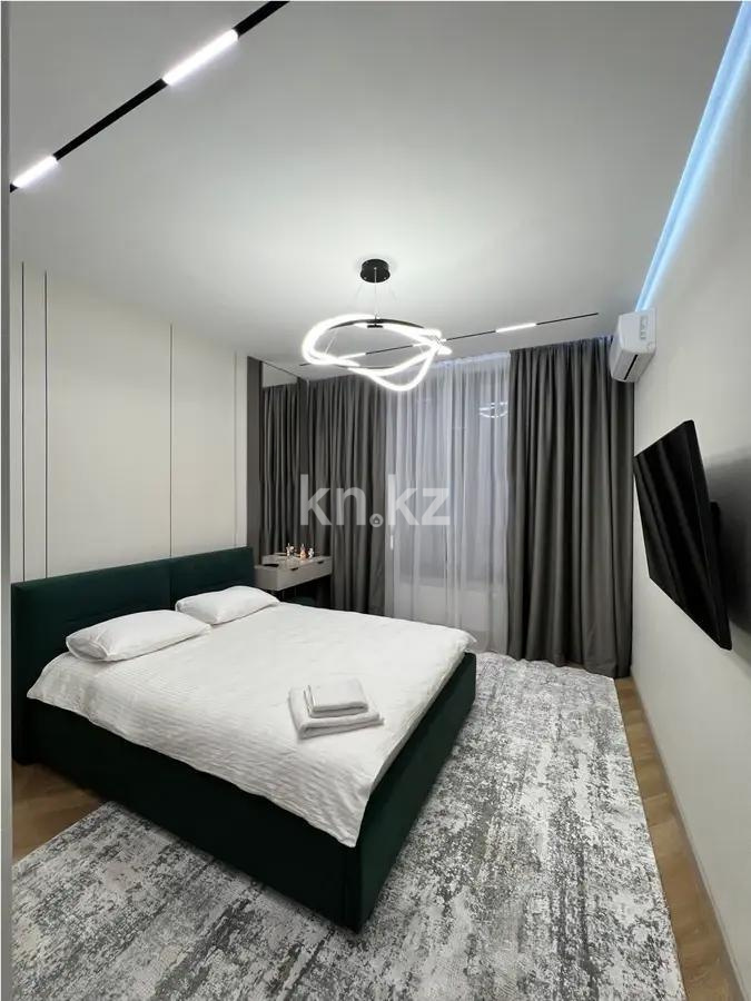 Продажа 2-комнатной квартиры, 72 м², ул. Розыбакиева, дом  336 в Алматы - фото 2