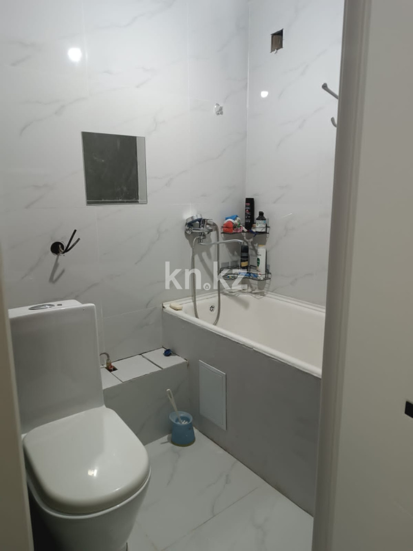 Продажа 3-комнатной квартиры, 59 м², микрорайон 9 в Алматы