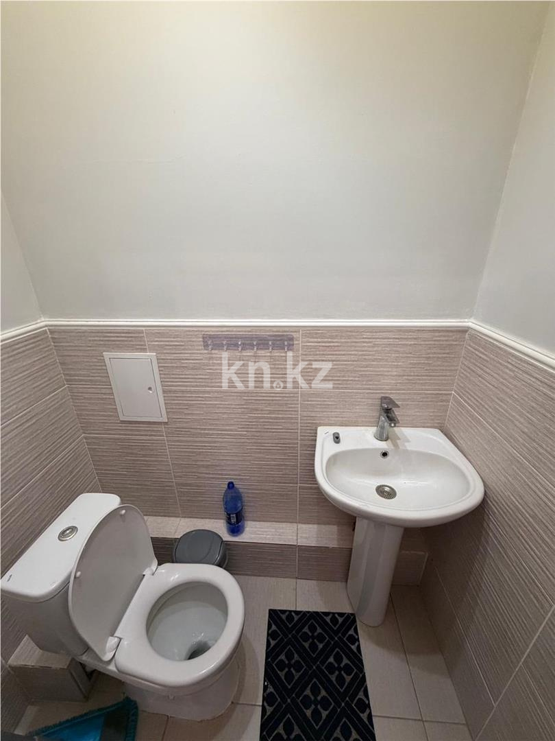 Продажа 2-комнатной квартиры, 65 м² в Астане - фото 11