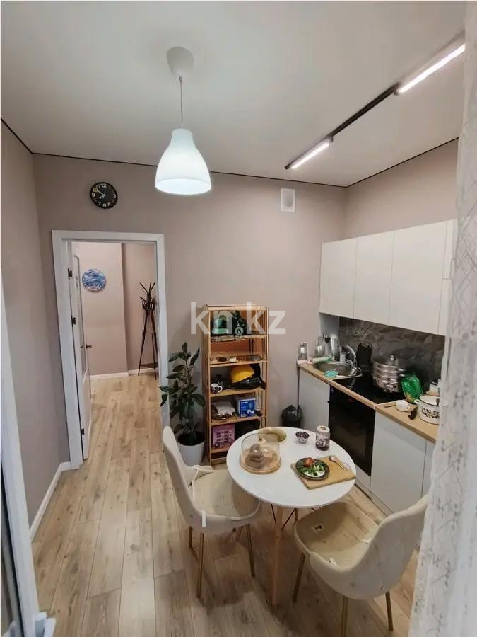 Продажа 1-комнатной квартиры, 43 м² в Астане