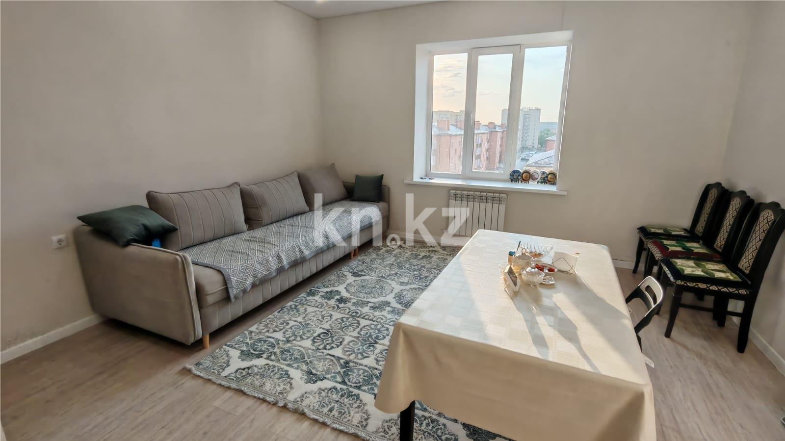 Продажа 3-комнатной квартиры, 63 м², ул. Университетская, дом  28/19 в Караганде - фото 6